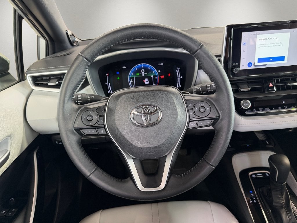 2025 Toyota Corolla Hatchback XSE
