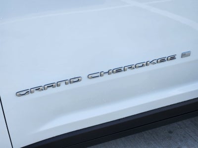 2027 Jeep Grand Cherokee GRAND CHEROKEE LAREDO X 4X2
