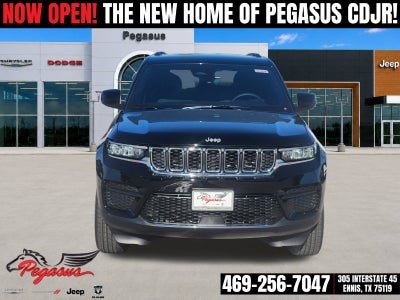 2027 Jeep Grand Cherokee GRAND CHEROKEE LAREDO 4X2