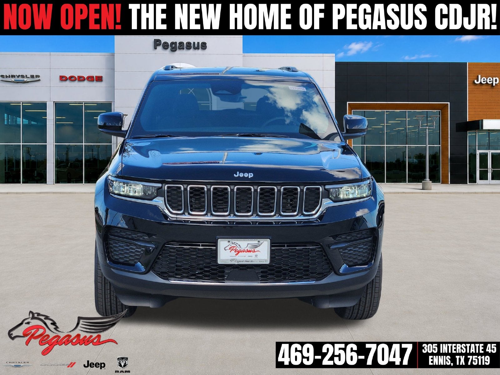 2027 Jeep Grand Cherokee GRAND CHEROKEE LAREDO X 4X2