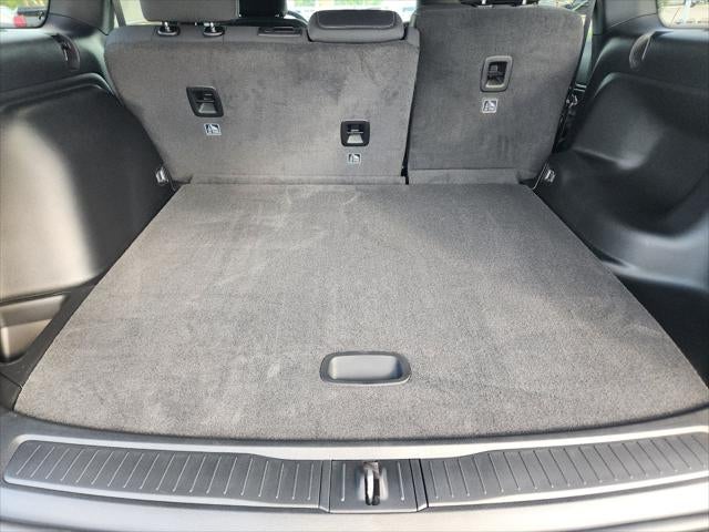 2027 Jeep Grand Cherokee GRAND CHEROKEE LAREDO X 4X2