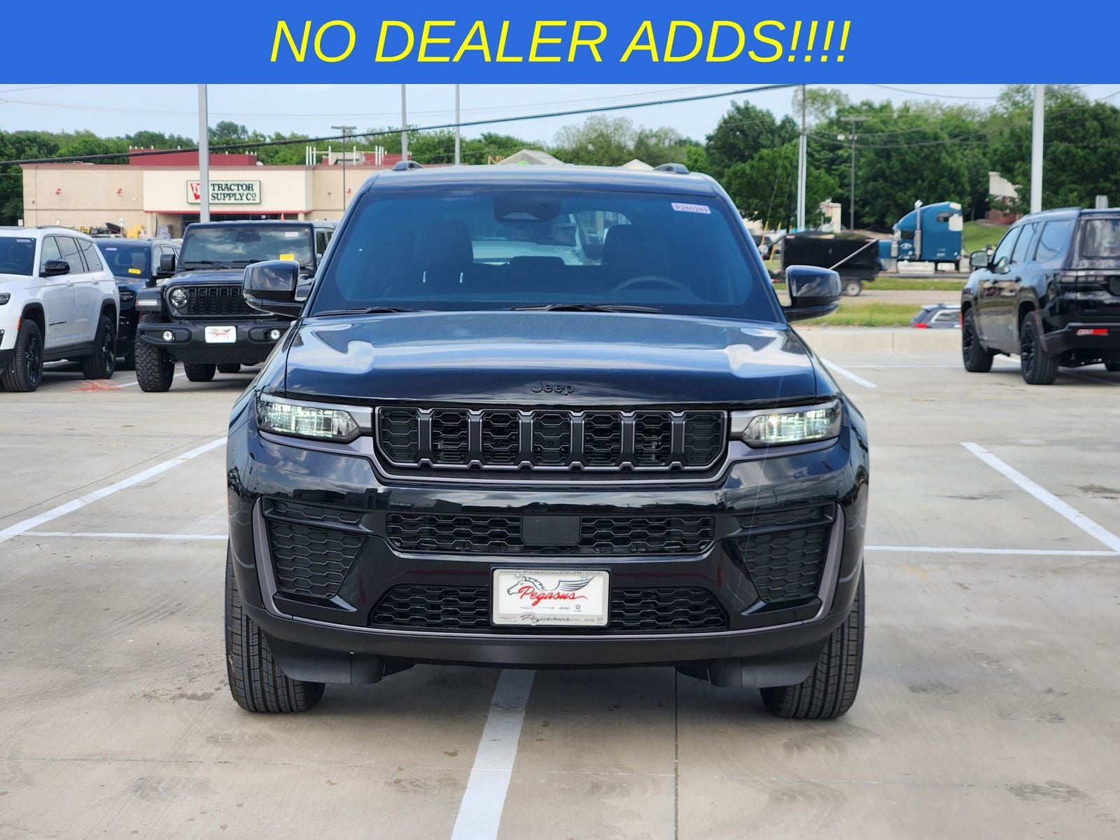 2026 Jeep Grand Cherokee GRAND CHEROKEE LAREDO ALTITUDE 4X2