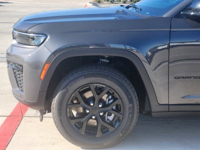 2026 Jeep Grand Cherokee GRAND CHEROKEE LAREDO ALTITUDE 4X2