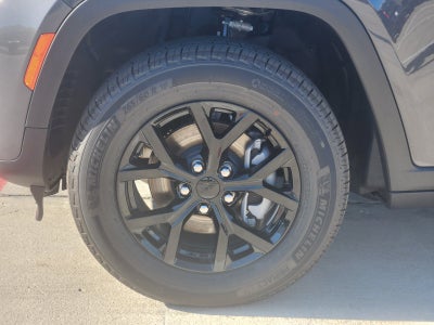 2026 Jeep Grand Cherokee GRAND CHEROKEE LAREDO ALTITUDE 4X2