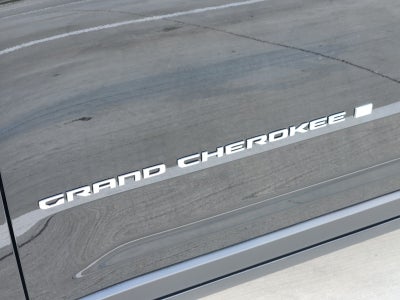 2027 Jeep Grand Cherokee GRAND CHEROKEE LIMITED 4X4