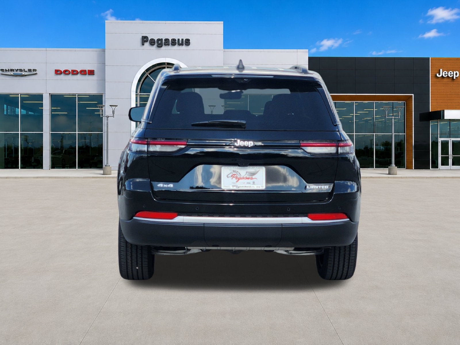 2027 Jeep Grand Cherokee GRAND CHEROKEE LIMITED 4X4
