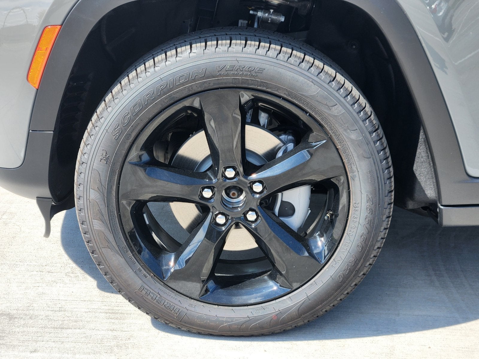 2027 Jeep Grand Cherokee GRAND CHEROKEE LIMITED 4X4