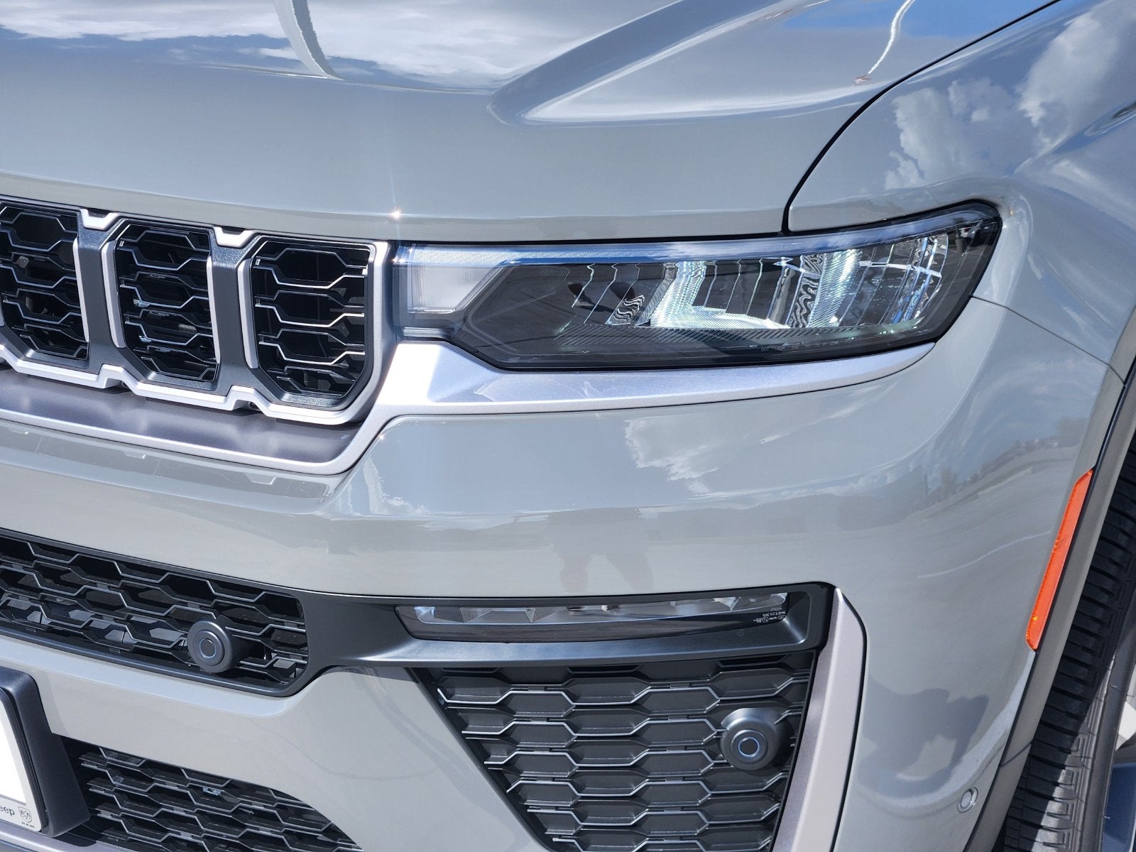 2027 Jeep Grand Cherokee Limited