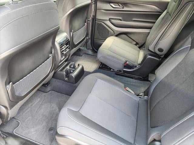 2026 Jeep Grand Cherokee L GRAND CHEROKEE L LAREDO 4X2