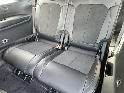 2027 Jeep Grand Cherokee L GRAND CHEROKEE L LAREDO ALTITUDE 4X4