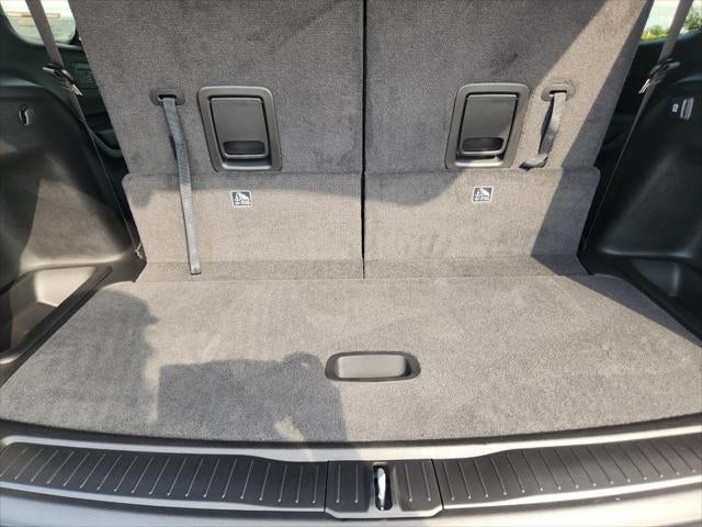 2027 Jeep Grand Cherokee L GRAND CHEROKEE L LAREDO ALTITUDE 4X4