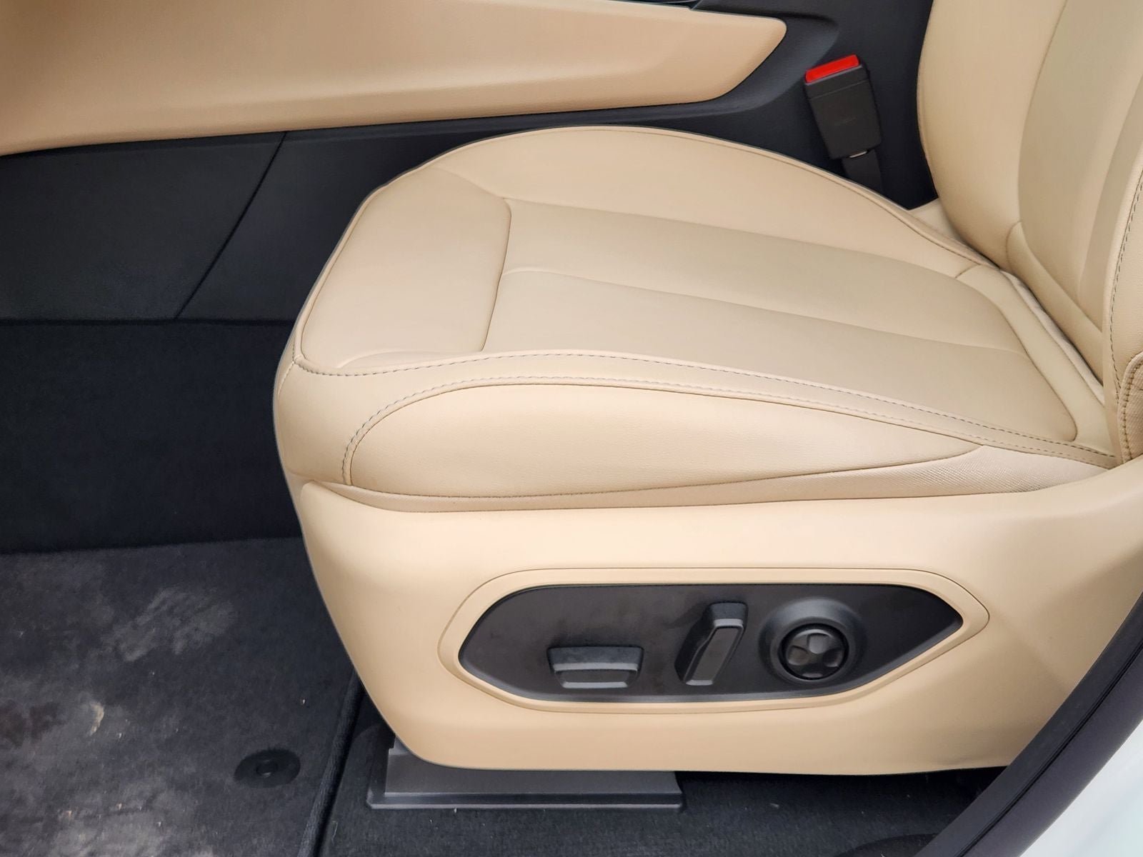 2025 Jeep Grand Cherokee L GRAND CHEROKEE L LIMITED 4X4