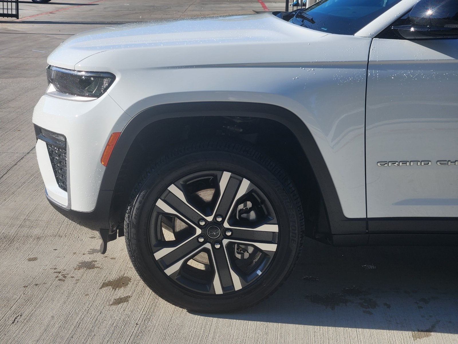 2027 Jeep Grand Cherokee L GRAND CHEROKEE L LIMITED 4X4