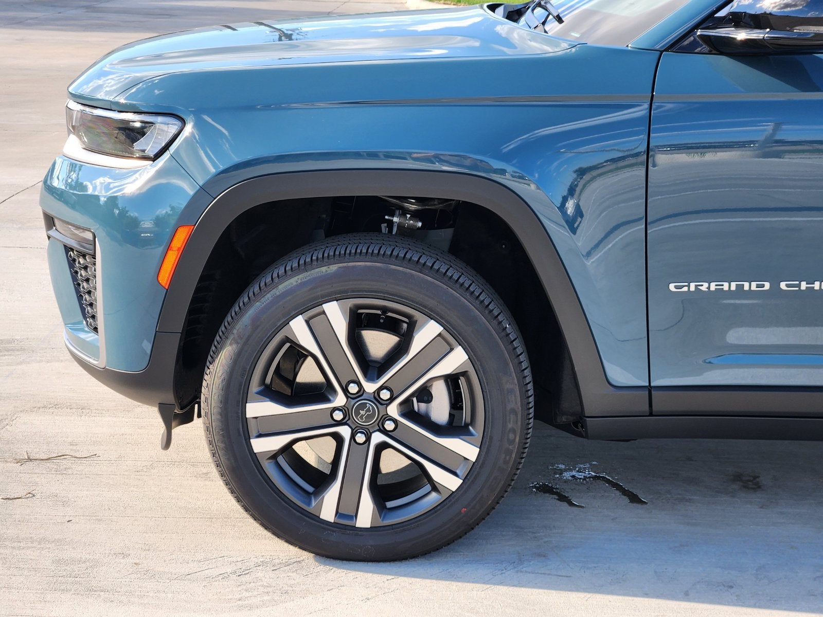2027 Jeep Grand Cherokee L GRAND CHEROKEE L LIMITED 4X4