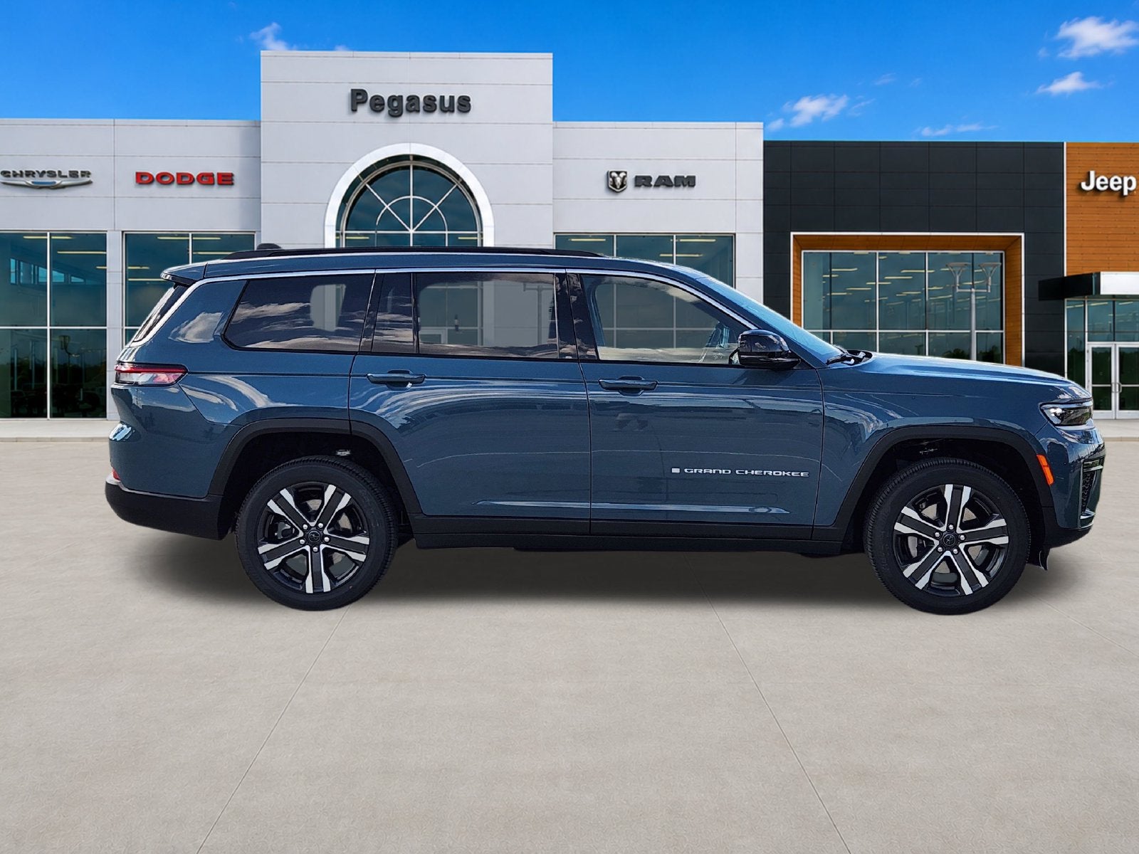 2027 Jeep Grand Cherokee L GRAND CHEROKEE L LIMITED 4X4
