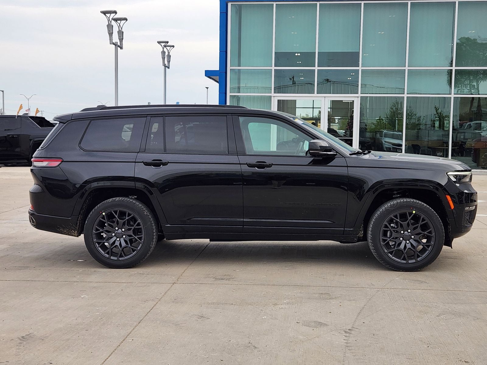 2025 Jeep Grand Cherokee L GRAND CHEROKEE L SUMMIT 4X4