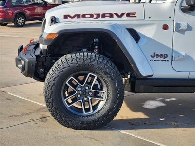 2026 Jeep Gladiator GLADIATOR MOJAVE X 4X4