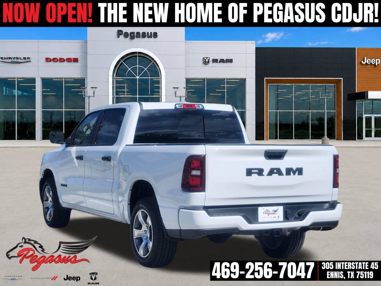 2026 RAM Ram 1500 RAM 1500 EXPRESS CREW CAB 4X2 5'7' BOX