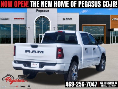 2026 RAM Ram 1500 RAM 1500 EXPRESS CREW CAB 4X2 5'7' BOX