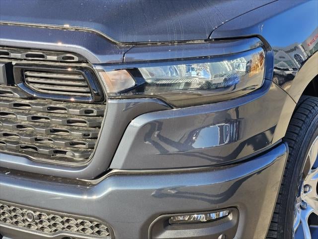 2026 RAM Ram 1500 RAM 1500 EXPRESS CREW CAB 4X2 5'7' BOX