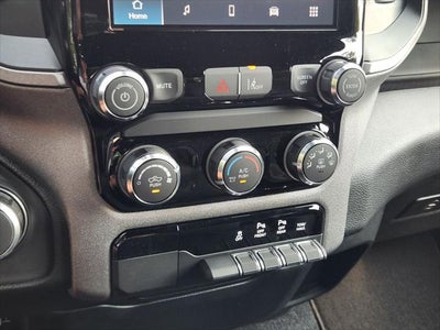 2026 RAM Ram 1500 RAM 1500 EXPRESS CREW CAB 4X2 5'7' BOX