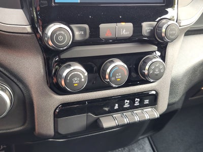 2026 RAM Ram 1500 RAM 1500 EXPRESS CREW CAB 4X2 5'7' BOX