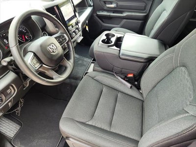 2026 RAM Ram 1500 RAM 1500 EXPRESS CREW CAB 4X2 5'7' BOX