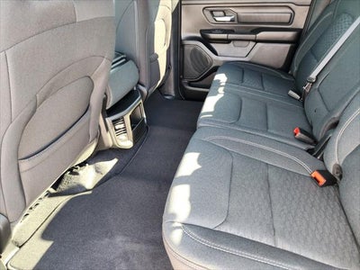 2027 RAM Ram 1500 RAM 1500 EXPRESS CREW CAB 4X2 5'7' BOX