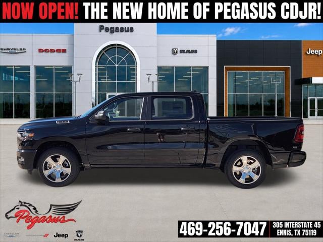 2027 RAM Ram 1500 RAM 1500 EXPRESS CREW CAB 4X2 5'7' BOX