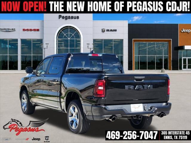 2027 RAM Ram 1500 RAM 1500 EXPRESS CREW CAB 4X2 5'7' BOX