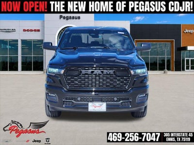 2027 RAM Ram 1500 RAM 1500 EXPRESS CREW CAB 4X2 5'7' BOX