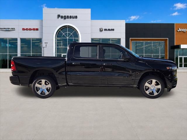 2027 RAM Ram 1500 RAM 1500 EXPRESS CREW CAB 4X2 5'7' BOX