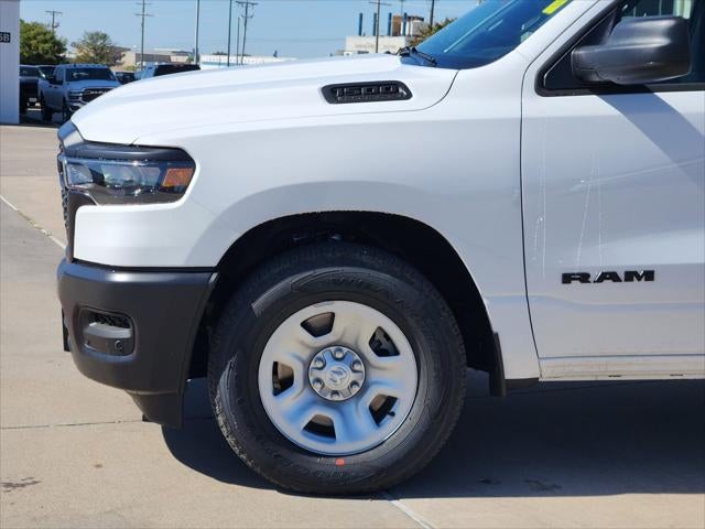 2026 RAM Ram 1500 RAM 1500 TRADESMAN CREW CAB 4X2 5'7' BOX