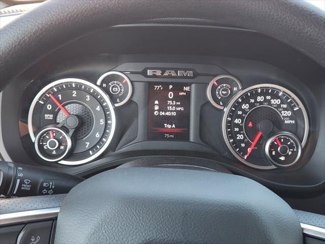 2026 RAM Ram 1500 RAM 1500 TRADESMAN CREW CAB 4X2 5'7' BOX