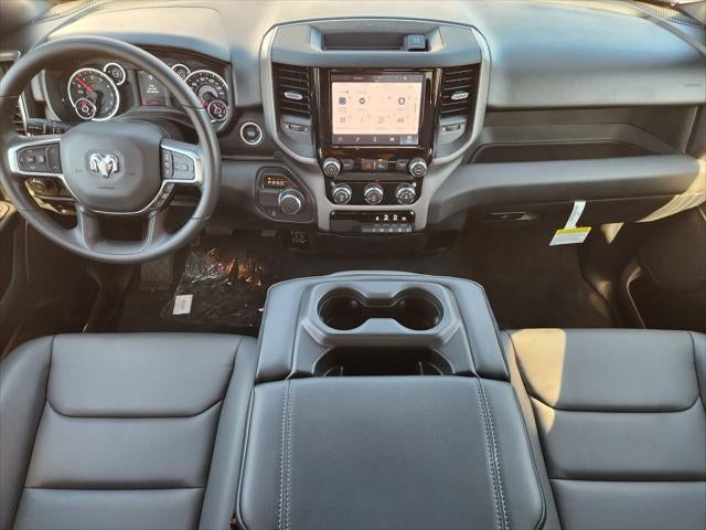 2026 RAM Ram 1500 RAM 1500 TRADESMAN CREW CAB 4X2 5'7' BOX