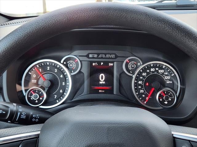 2026 RAM Ram 1500 RAM 1500 TRADESMAN CREW CAB 4X2 6'4' BOX