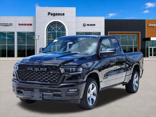 2026 RAM Ram 1500 RAM 1500 EXPRESS QUAD CAB 4X2 6'4' BOX