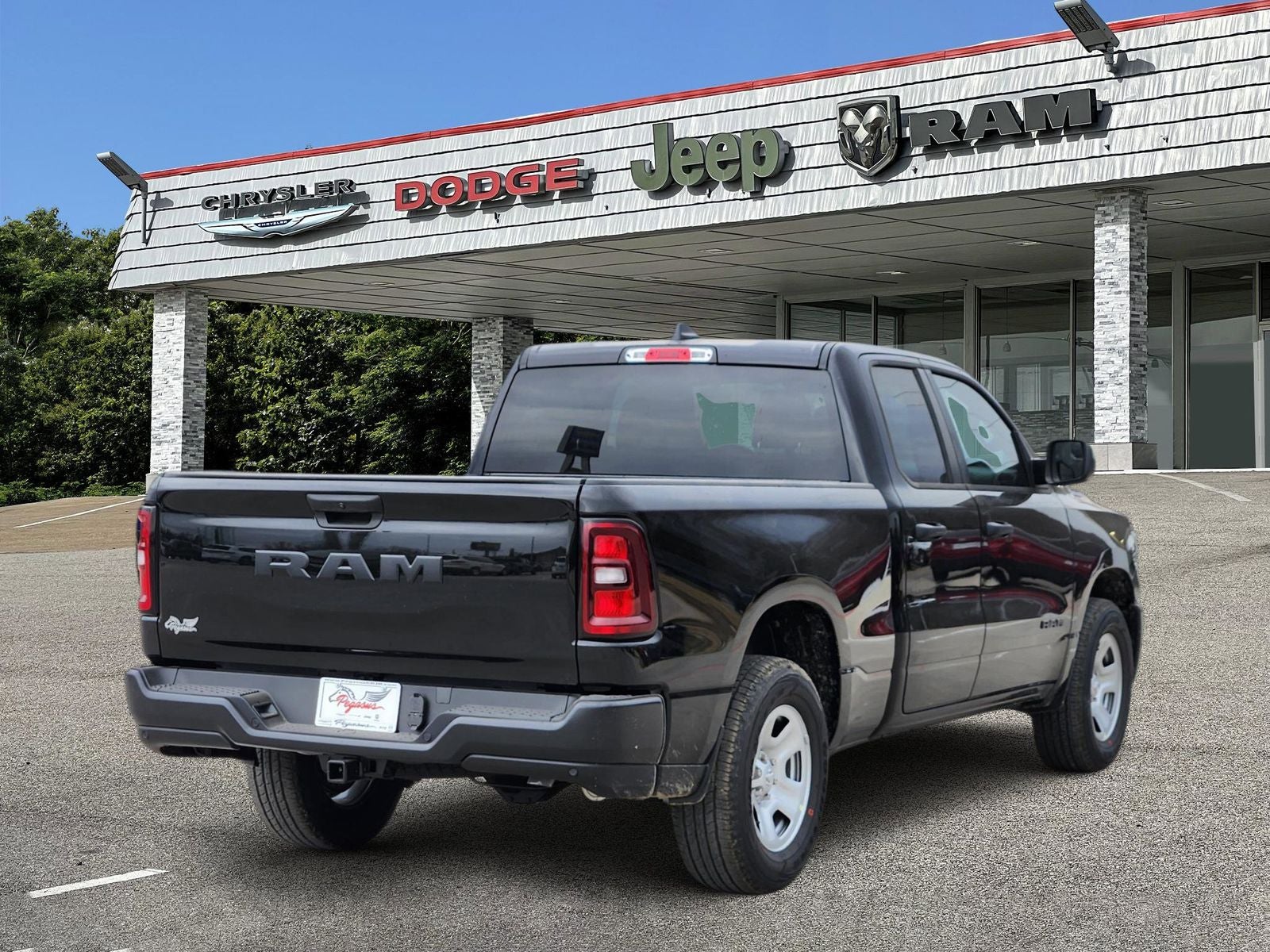 2026 RAM Ram 1500 RAM 1500 TRADESMAN QUAD CAB 4X2 6'4' BOX