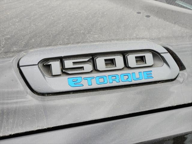 2026 RAM Ram 1500 RAM 1500 TRADESMAN QUAD CAB 4X2 6'4' BOX