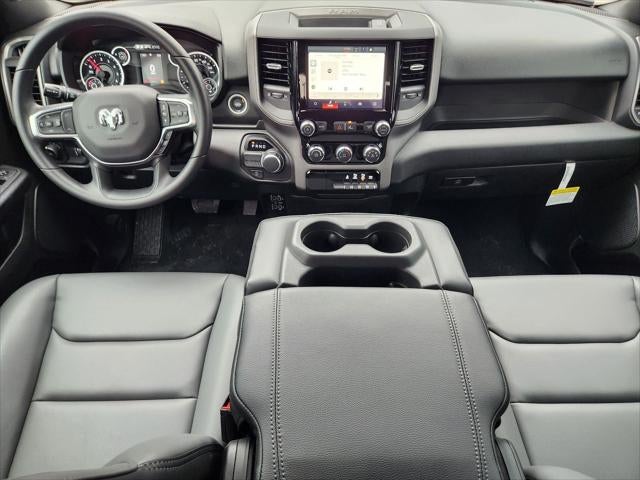 2026 RAM Ram 1500 RAM 1500 TRADESMAN QUAD CAB 4X2 6'4' BOX