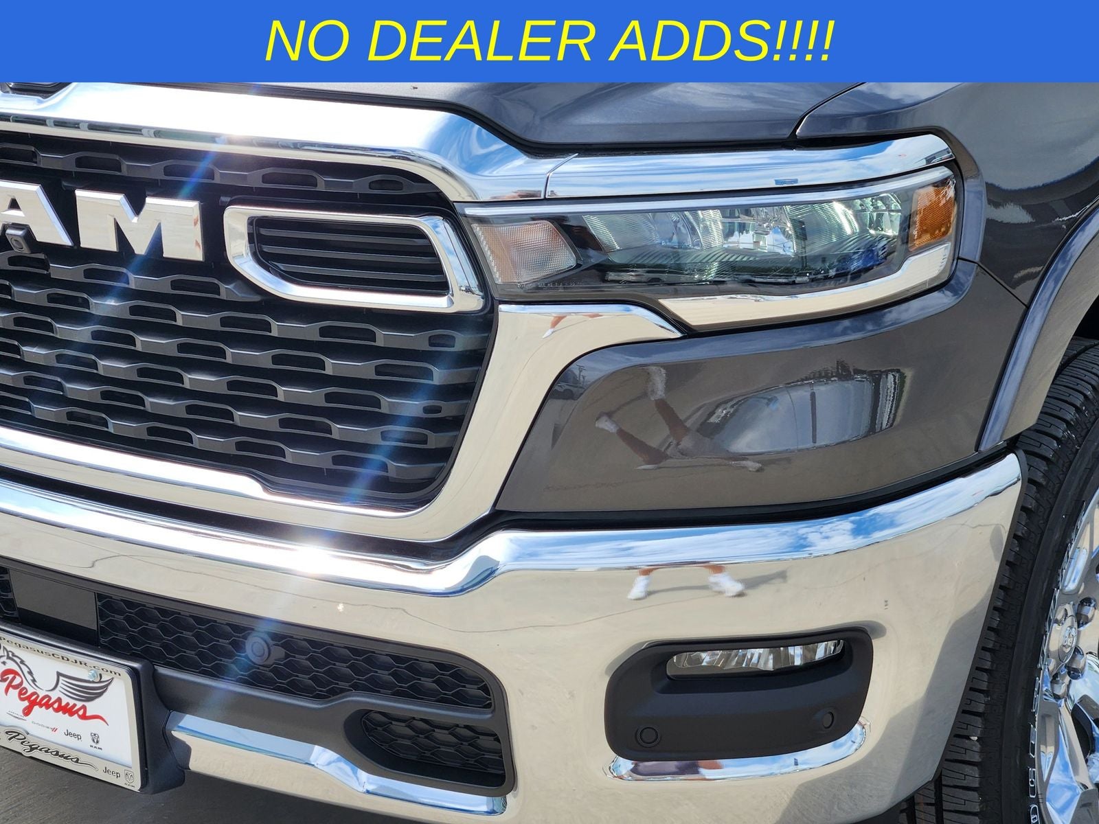 2026 RAM Ram 1500 RAM 1500 LONE STAR CREW CAB 4X4 5'7' BOX