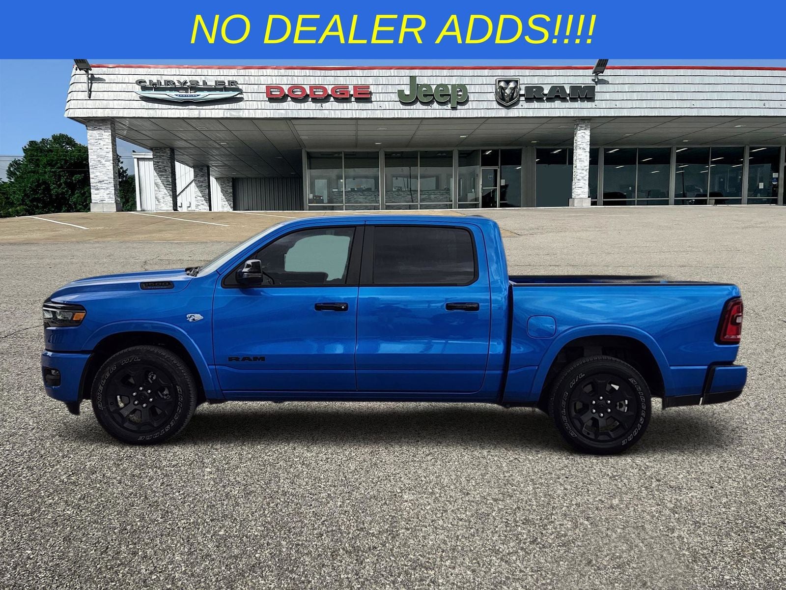 2026 RAM Ram 1500 RAM 1500 LONE STAR CREW CAB 4X4 5'7' BOX