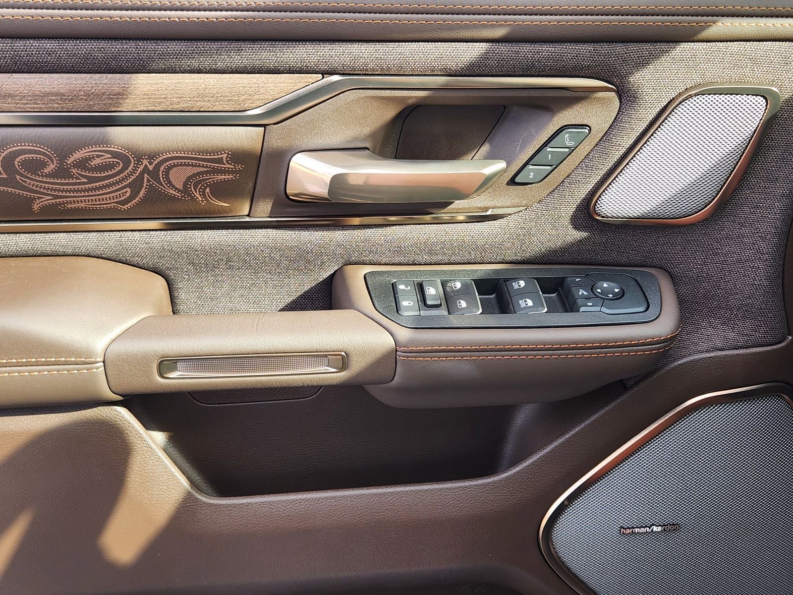 2026 RAM Ram 1500 RAM 1500 LIMITED LONGHORN CREW CAB 4X4 5'7' BOX