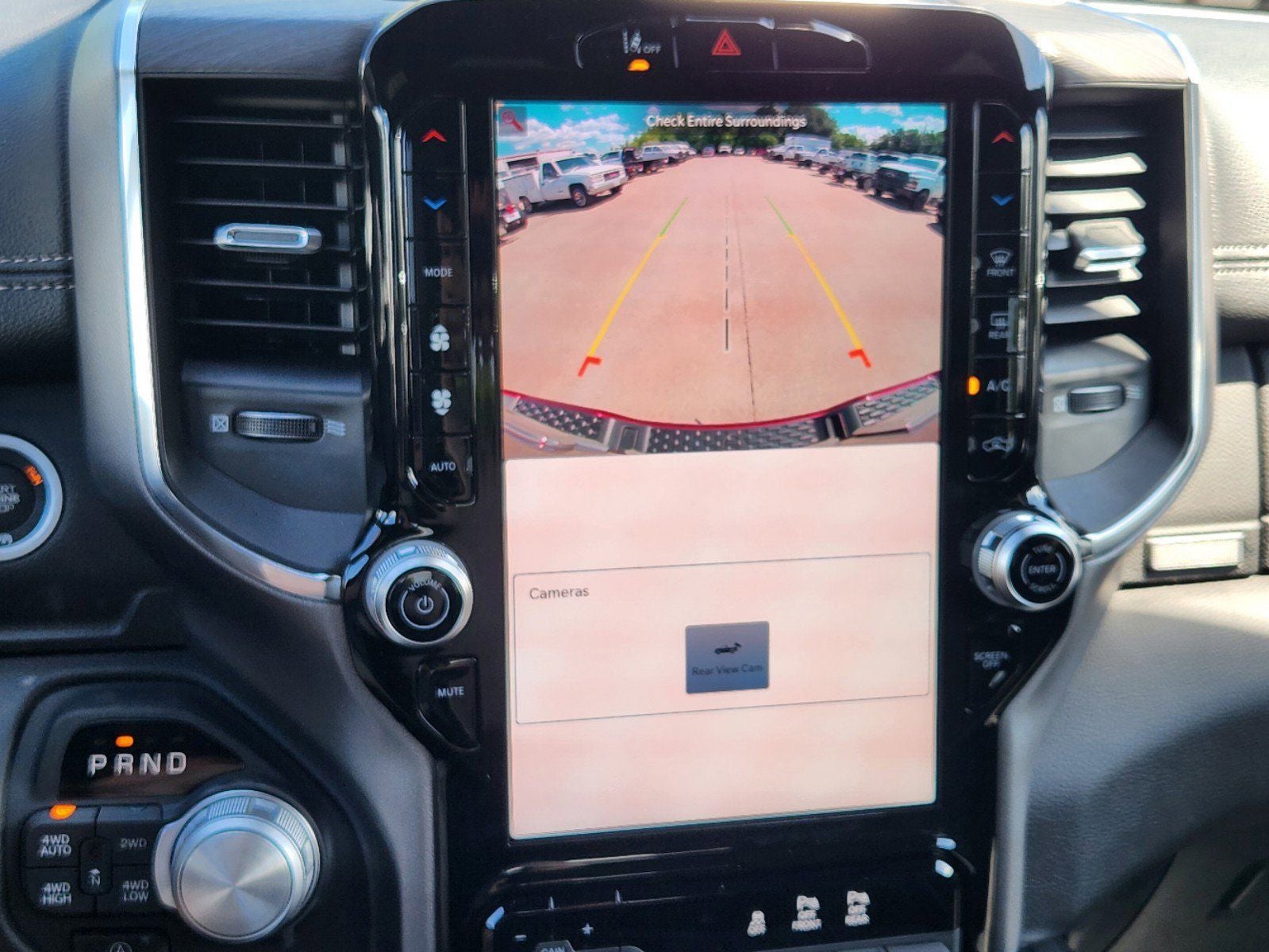 2025 RAM Ram 1500 RAM 1500 LARAMIE CREW CAB 4X4 5'7' BOX