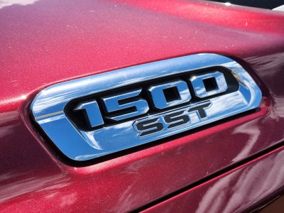 2025 RAM Ram 1500 RAM 1500 LARAMIE CREW CAB 4X4 5'7' BOX