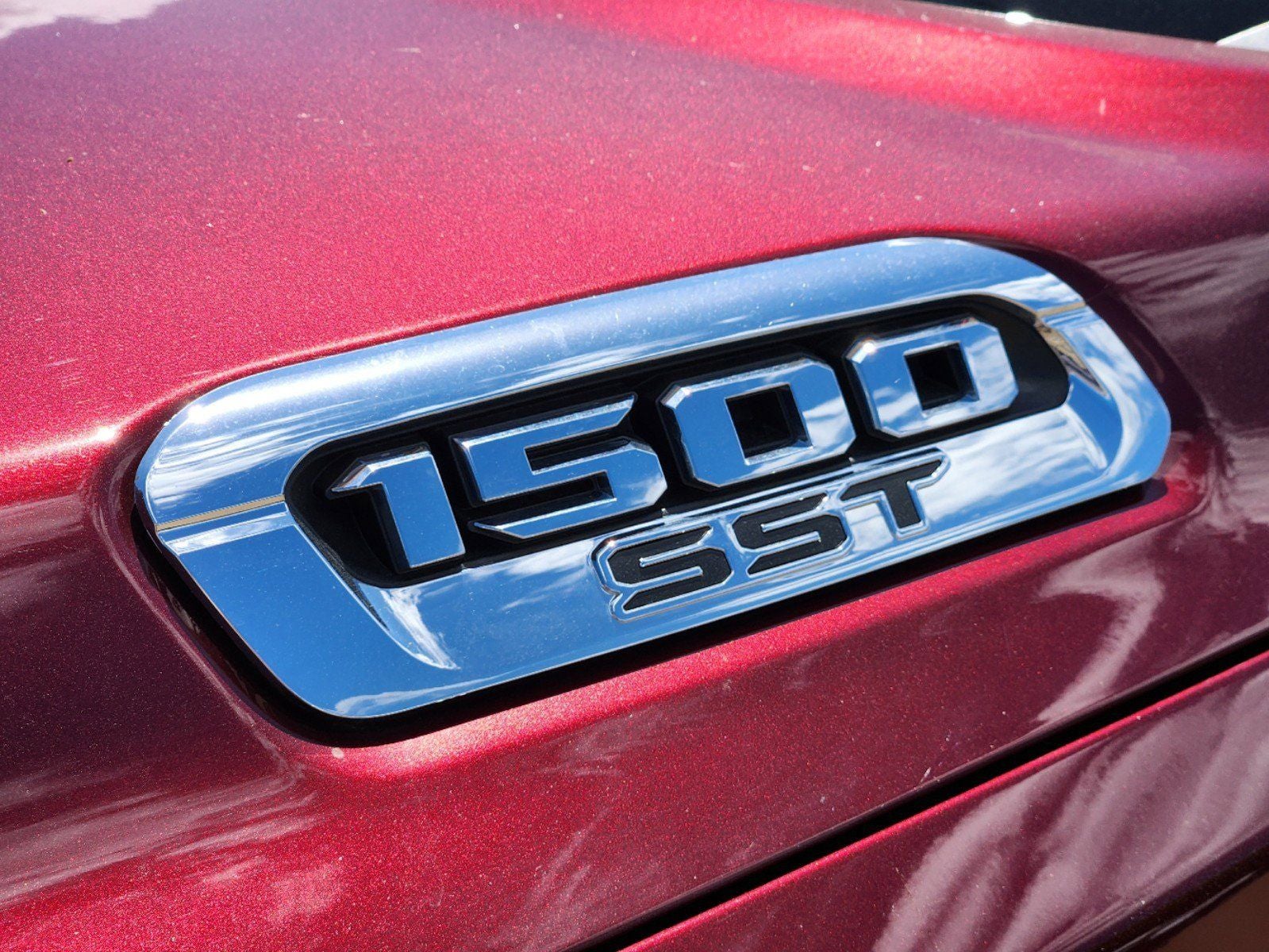 2025 RAM Ram 1500 RAM 1500 LARAMIE CREW CAB 4X4 5'7' BOX