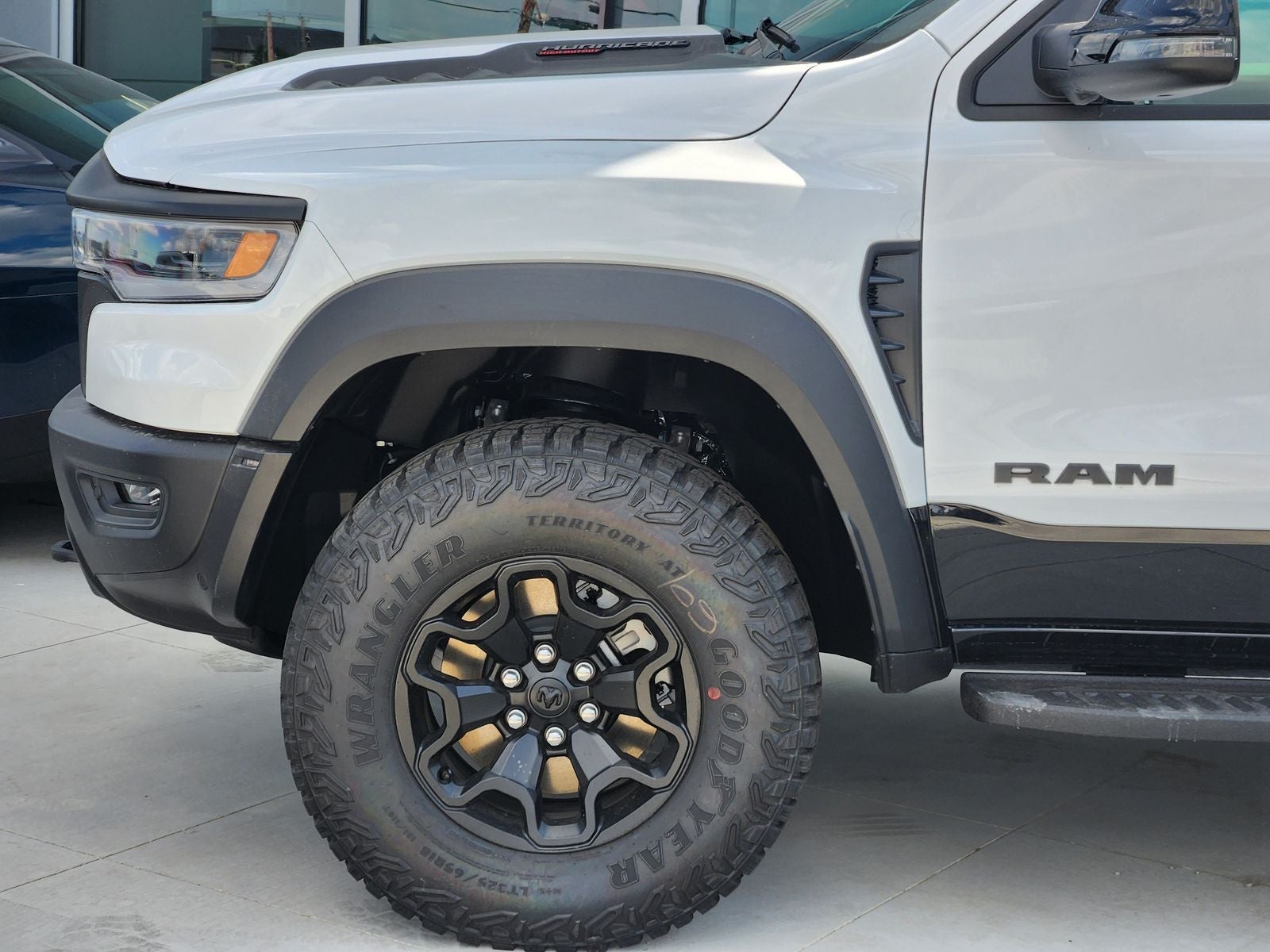 2026 RAM Ram 1500 RAM 1500 RHO CREW CAB 4X4 5'7' BOX