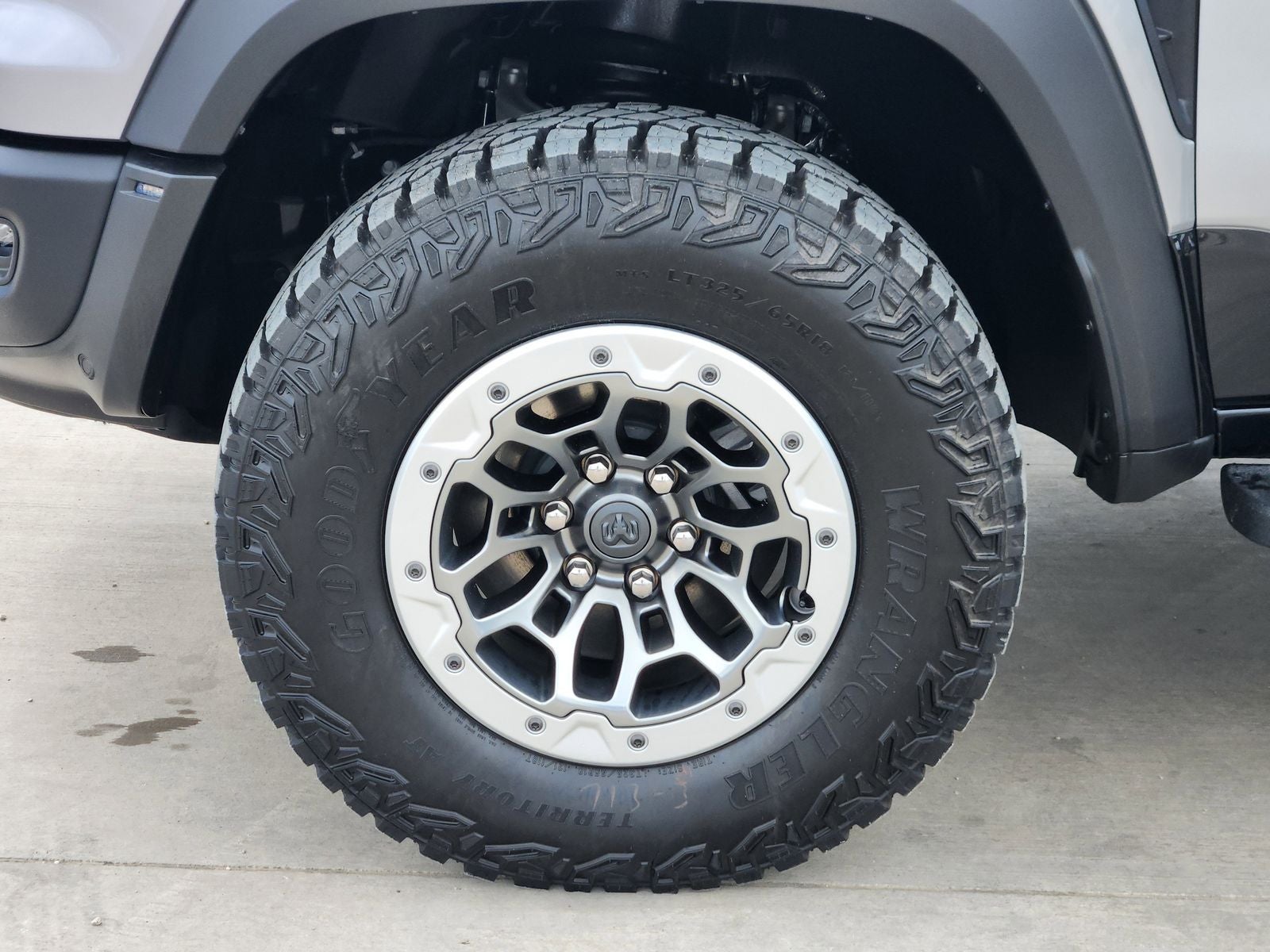 2025 RAM Ram 1500 RAM 1500 RHO CREW CAB 4X4 5'7' BOX