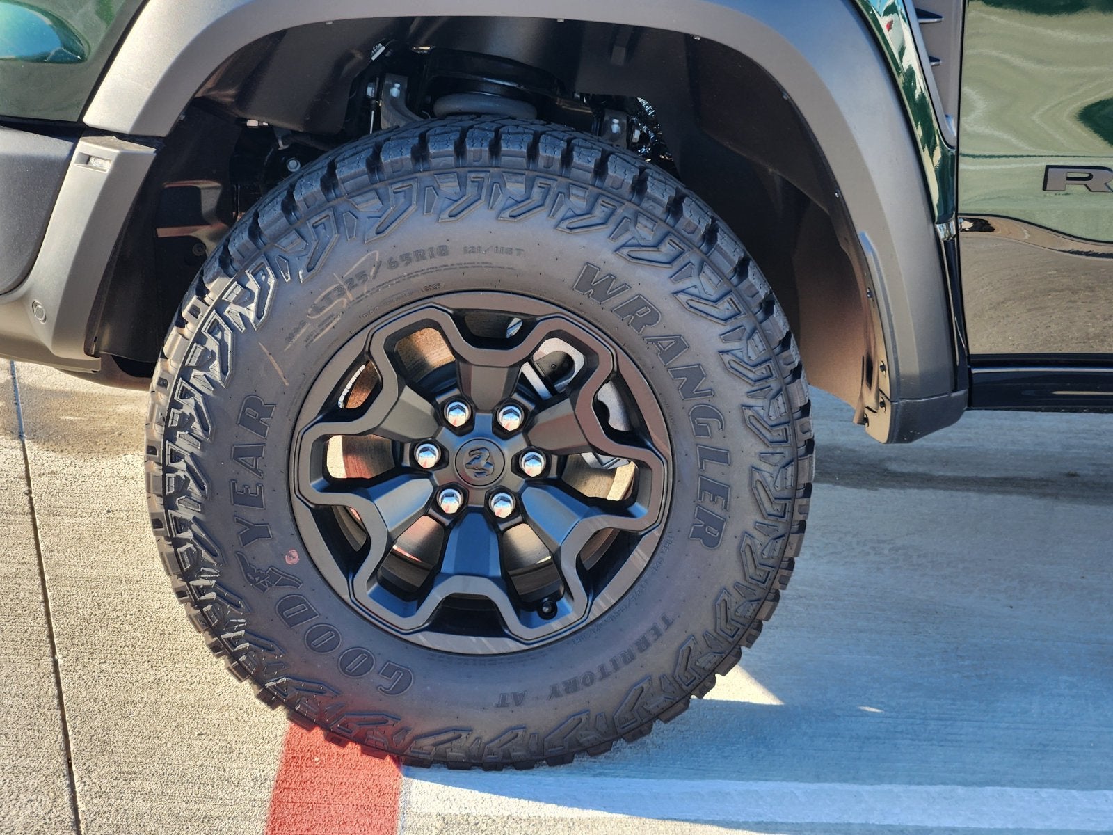 2027 RAM Ram 1500 RAM 1500 RHO CREW CAB 4X4 5'7' BOX