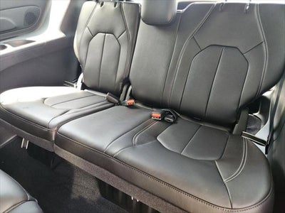 2027 Chrysler Pacifica PACIFICA SELECT
